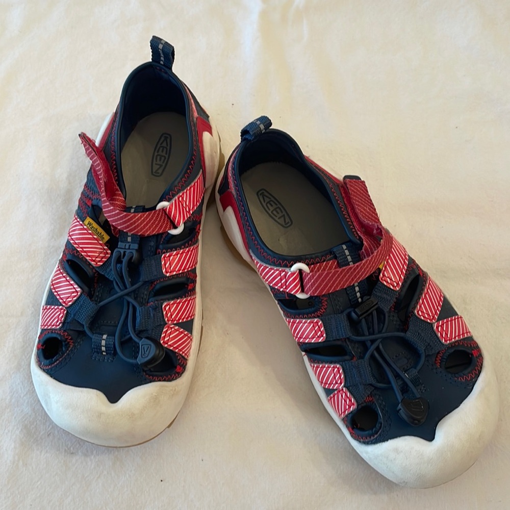 Keen water shoes